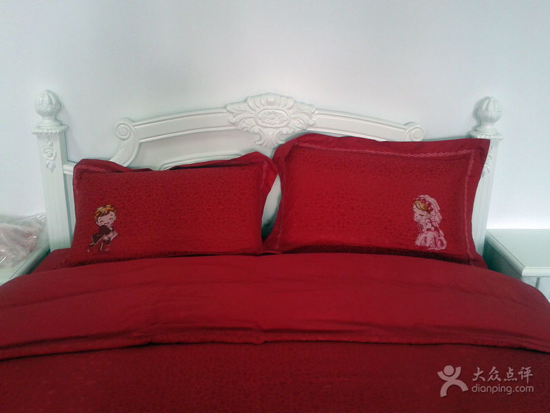 九亭床上用品家纺工厂特卖批发 揭秘优质记忆枕的选购之道